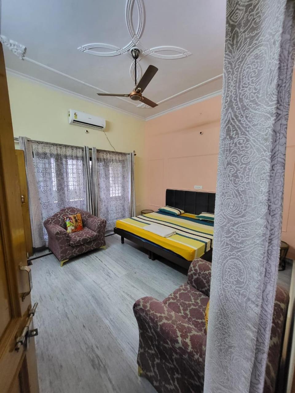 Nature View Homestay Дехрадун Стая снимка
